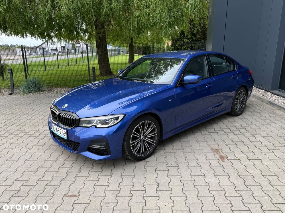 BMW Seria 3 330i M Sport sport - 13