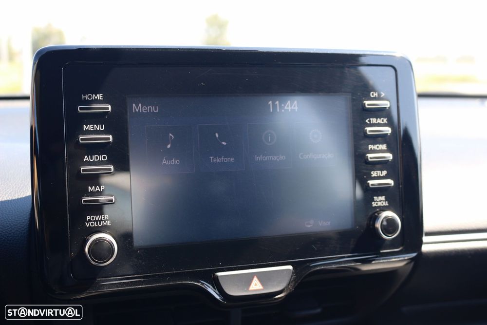 Toyota Yaris 1.5 HDF Comfort - 29