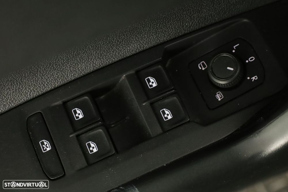 VW Taigo 1.0 TSI Urban - 19