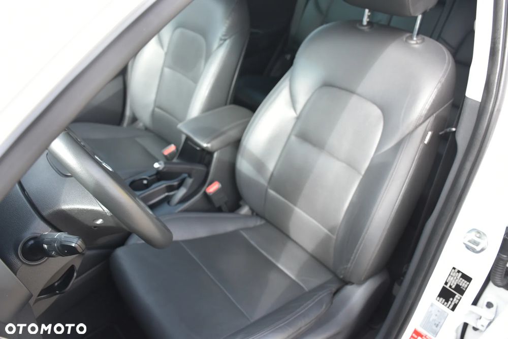 Hyundai Tucson - 16