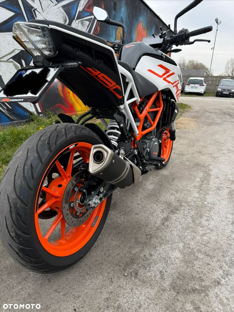 KTM Duke - 3