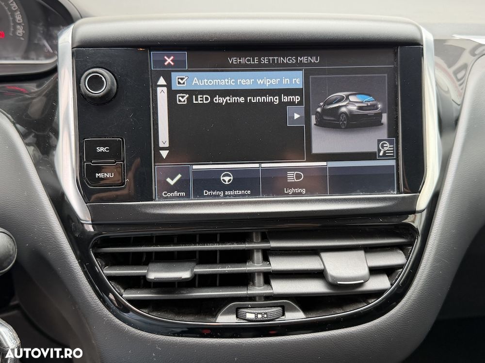 Peugeot 208 Blue-HDi 100 Stop&Start Style - 10