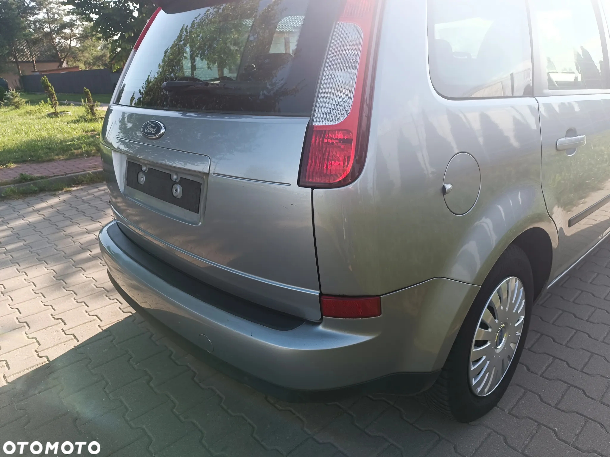 Ford Focus C-Max - 12