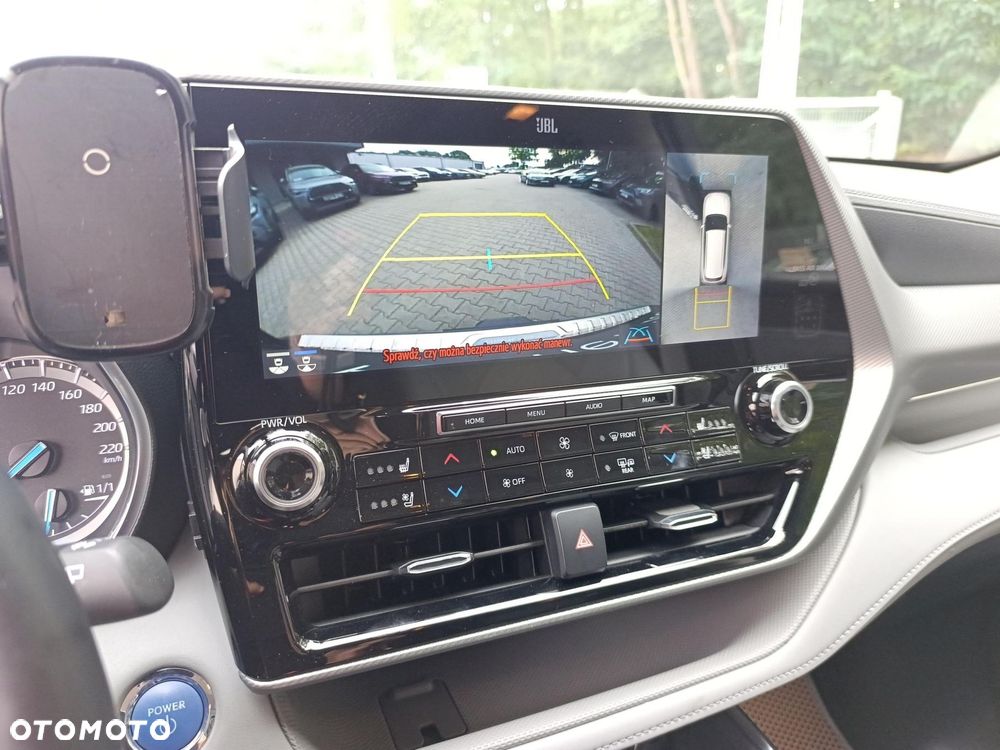 Toyota Highlander - 16