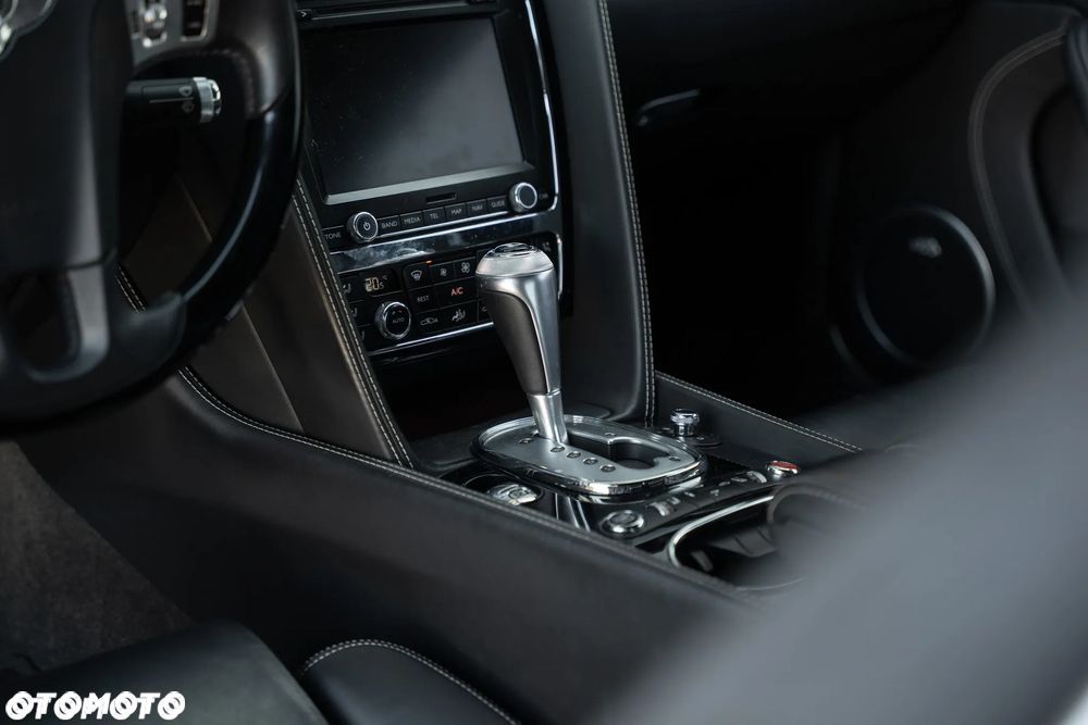 Bentley Continental GT Speed - 25