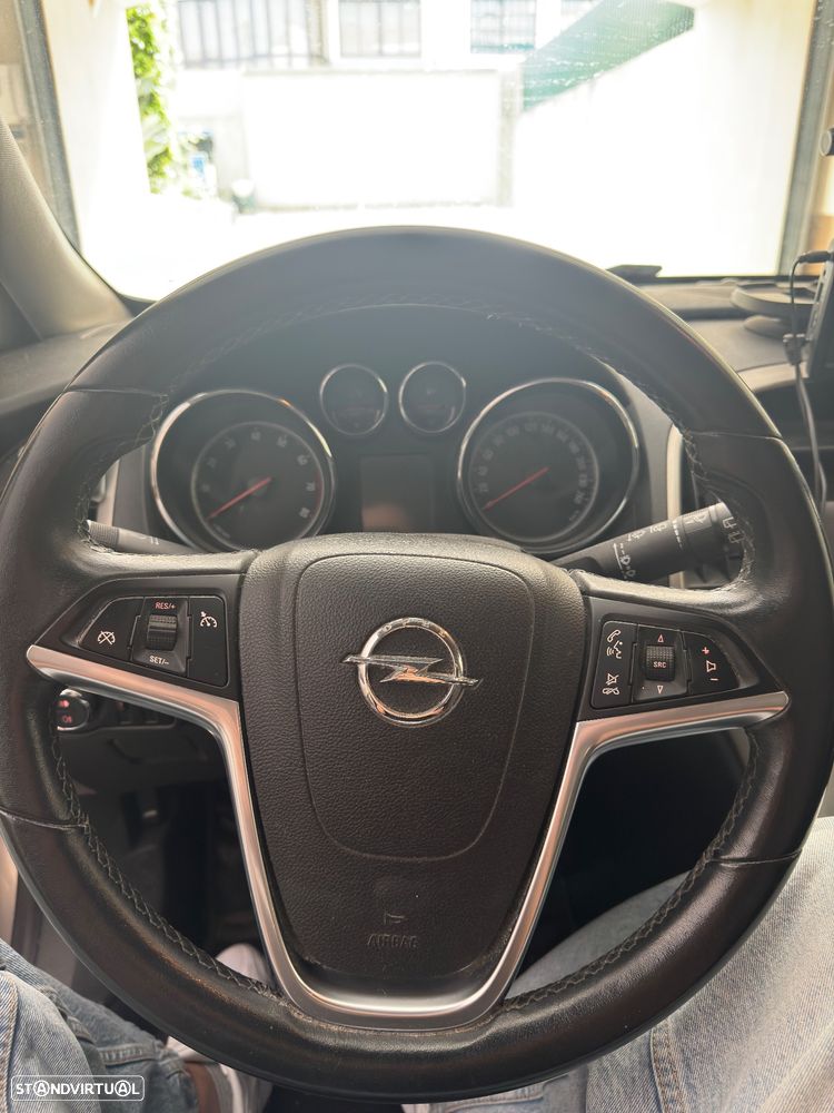 Opel Astra 1.4 Cosmo - 6
