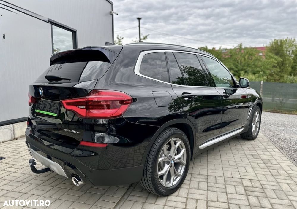 BMW X3 xDrive30e Aut. Luxury Line - 3