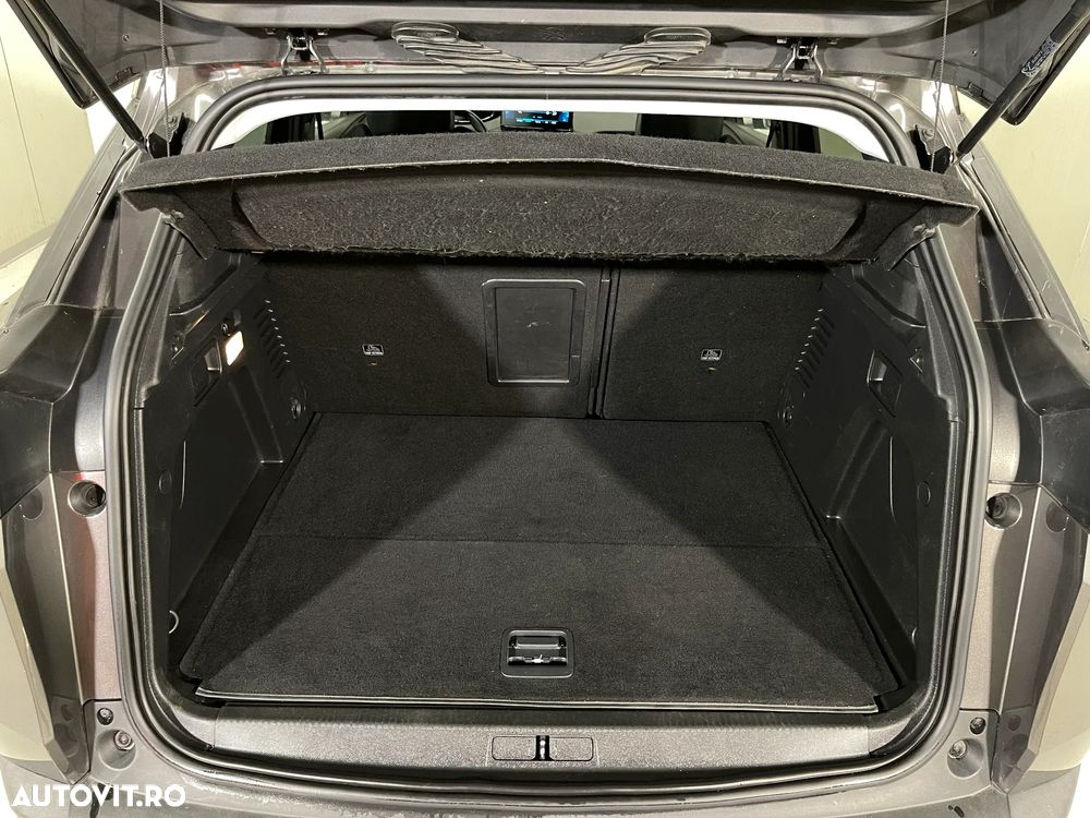 Peugeot 3008 225 e-EAT8 Allure Pack - 13