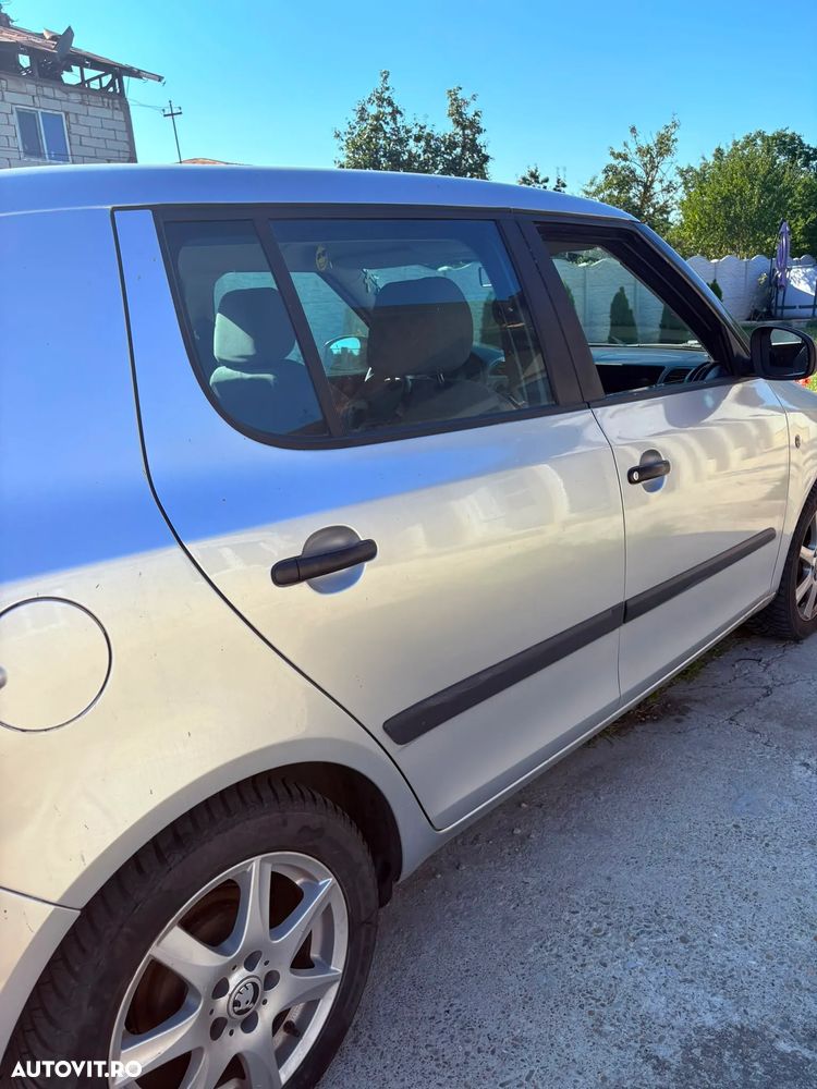 Skoda Fabia 1.2 HTP Classic - 3
