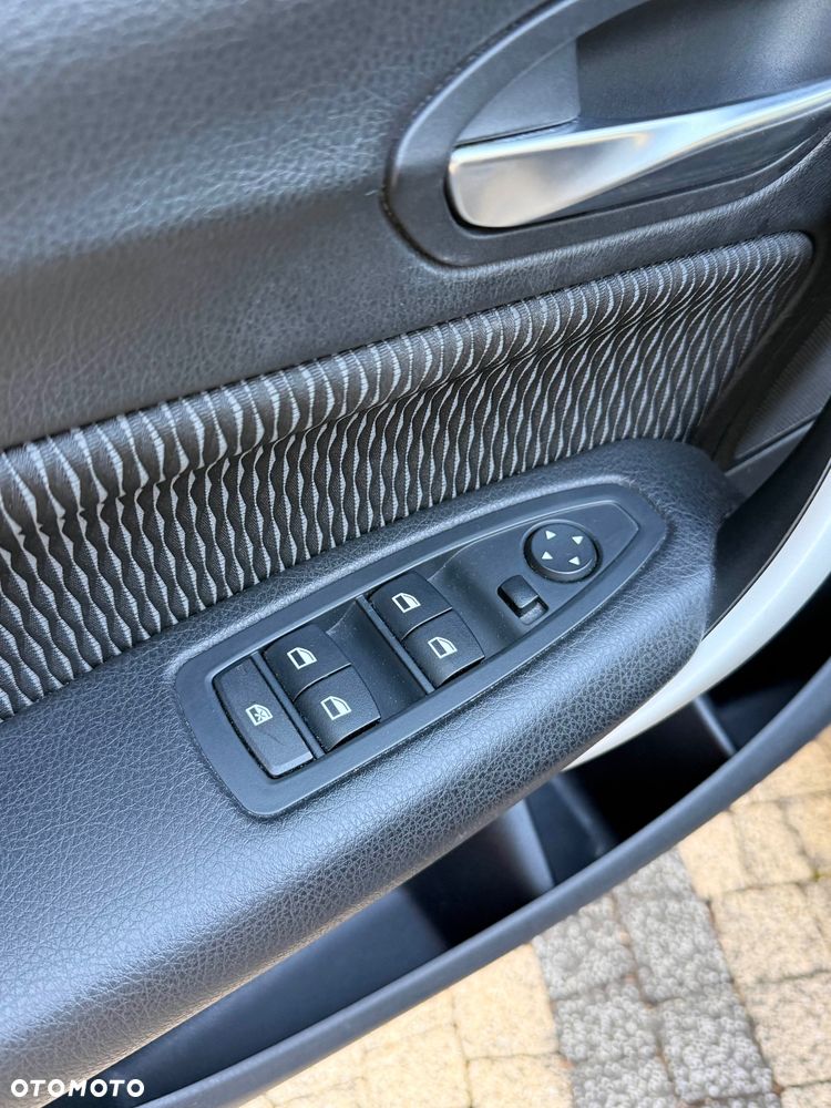BMW Seria 1 118d - 16