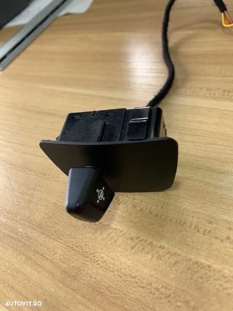 buton volan electricbmw F10 buton portbagaj BMW G30 G11 G12 G20 G05 G06 bagheta masaj scaune BMW G30 buton portbagaj BMW G11 G30 G31 preturi in descriere - 9