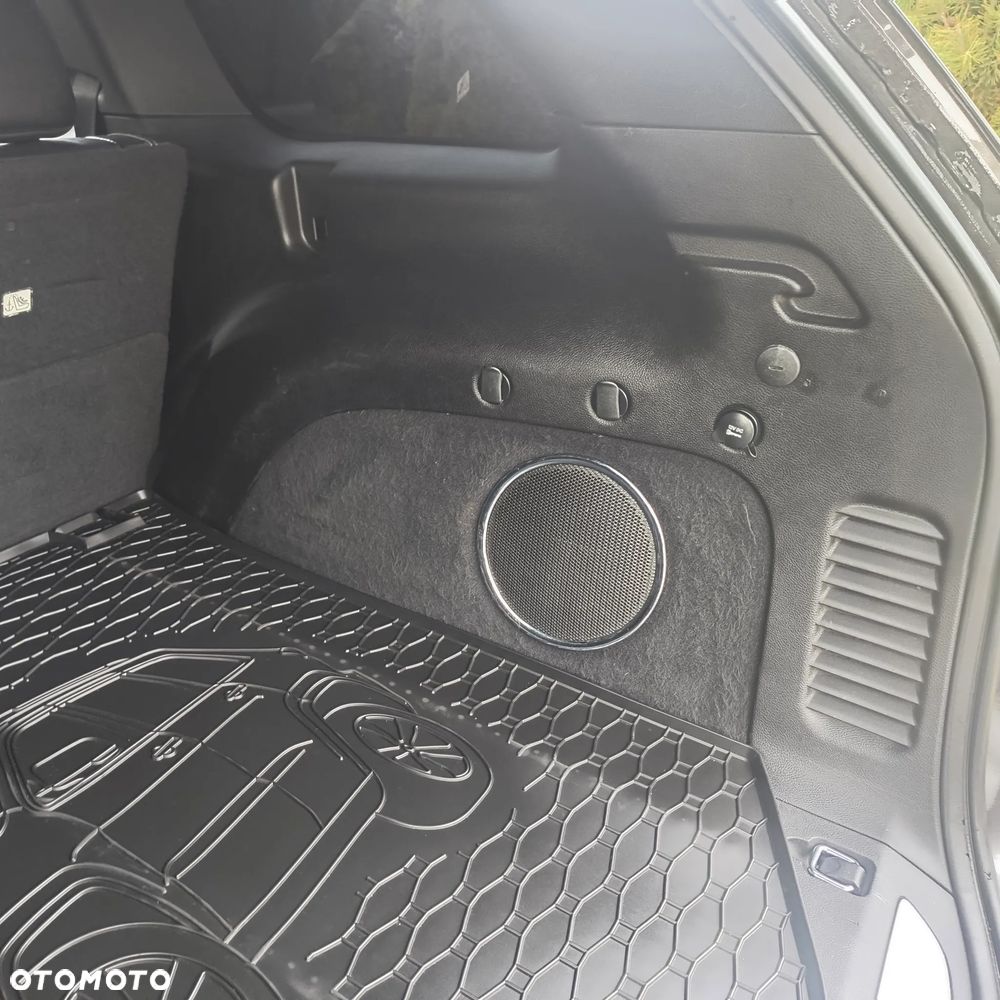 Jeep Grand Cherokee 5.7 V8 HEMI Overland Summit - 15