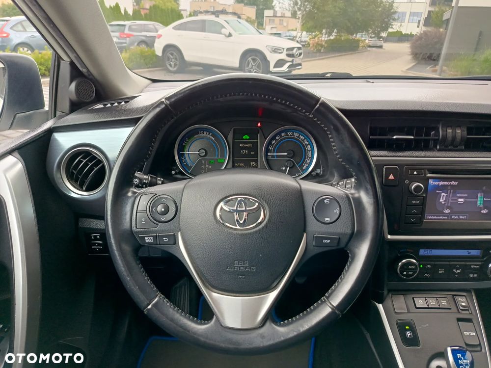 Toyota Auris 1.8 HSD Luna - 18