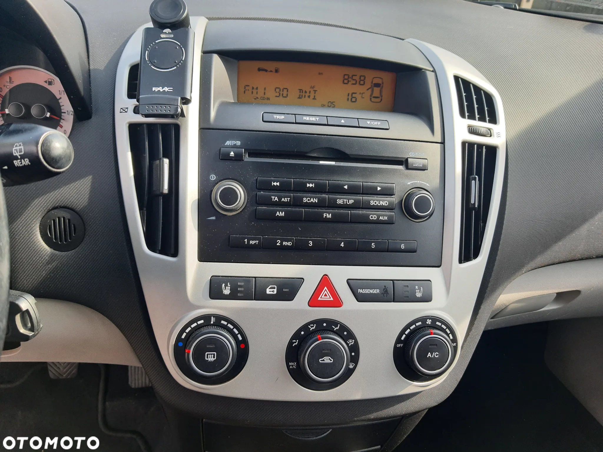 Kia Ceed Cee'd 1.6 Comfort + - 19