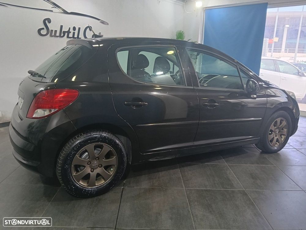 Peugeot 207 1.4 HDi Sport - 4