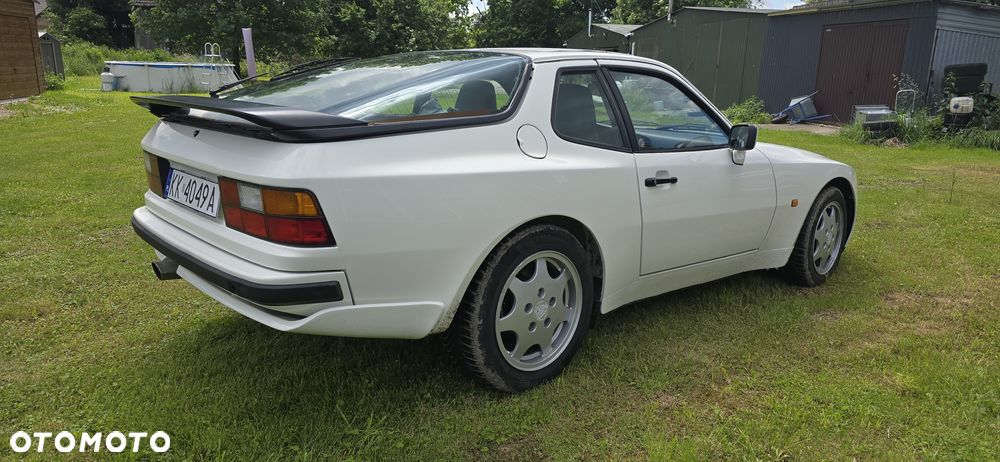 Porsche 944 - 5
