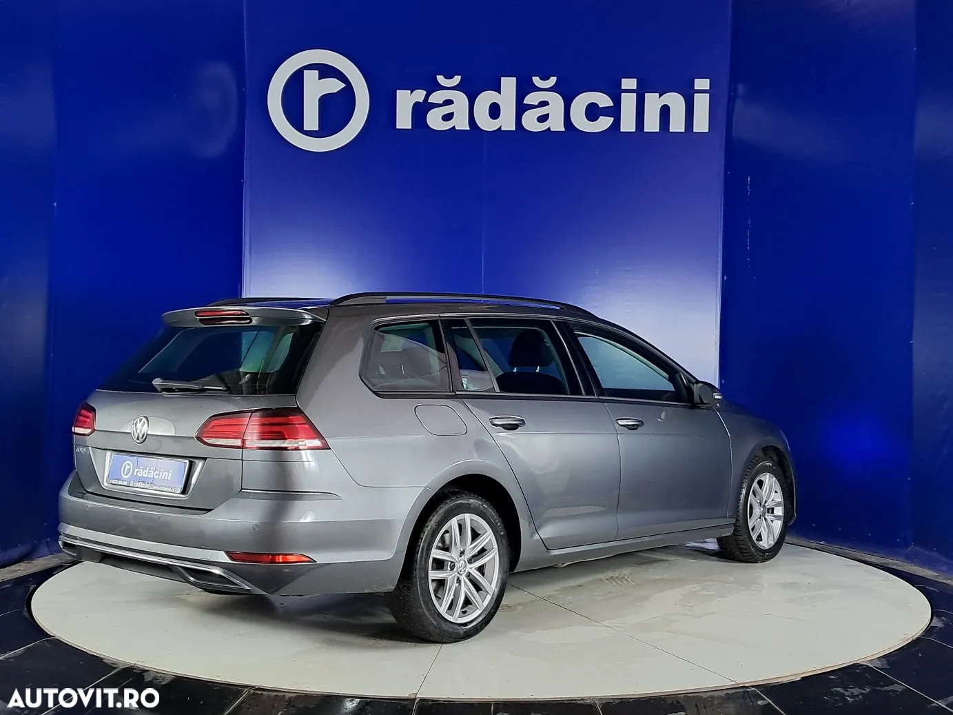 Volkswagen Golf - 7