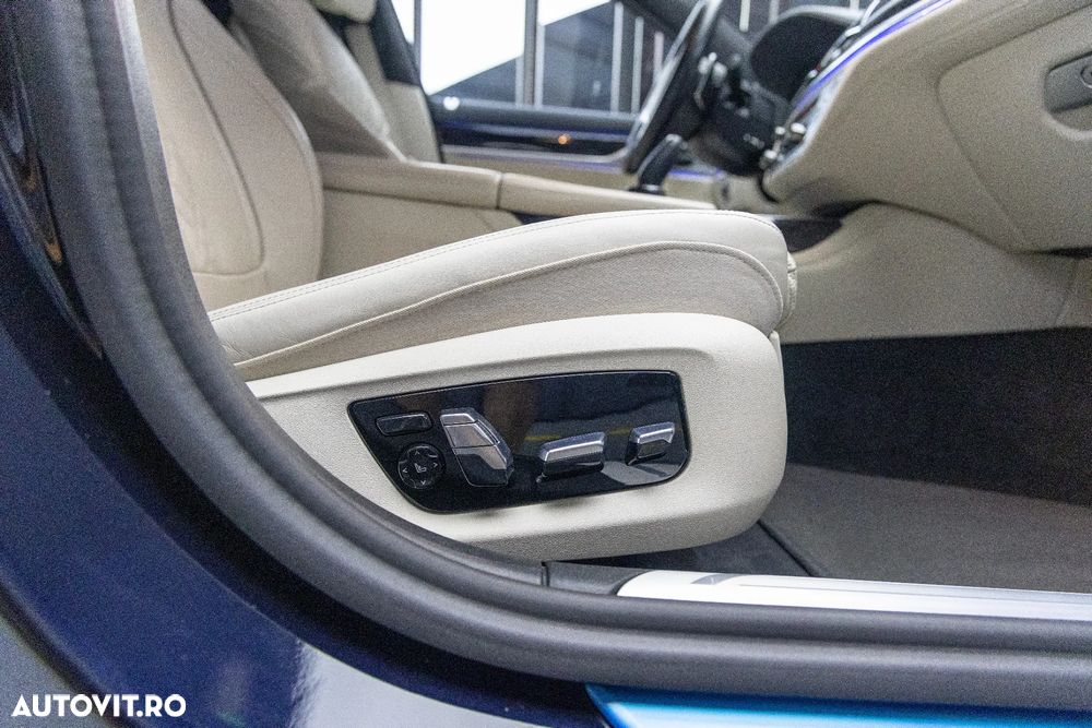 BMW Seria 7 745Le xDrive AT PHEV - 28