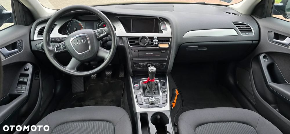 Audi A4 Limousine 2.0 TDI - 13