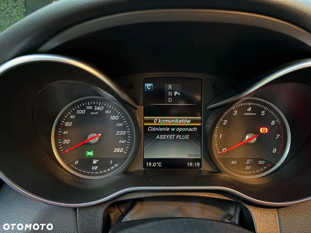 Mercedes-Benz Klasa C 200 4-Matic 7G-TRONIC - 3