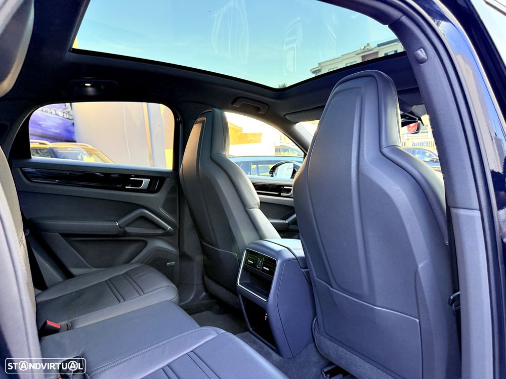 Porsche Cayenne Coupé E-Hybrid Tiptronic S - 31