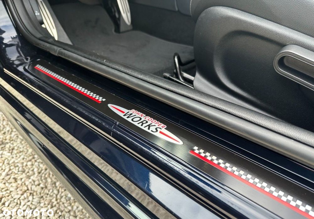 MINI John Cooper Works - 15