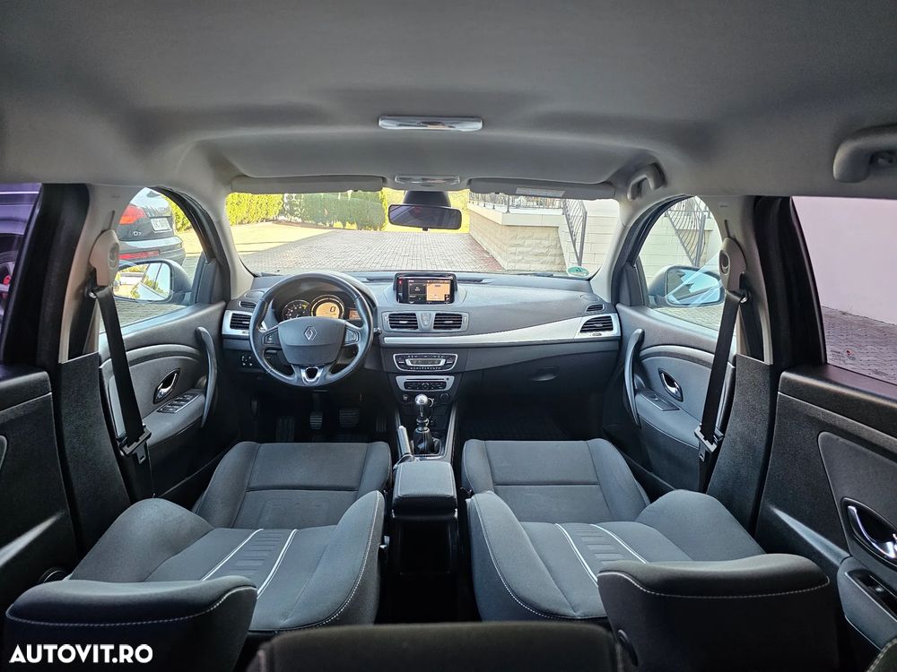 Renault Megane ENERGY TCe 130 BOSE EDITION - 12