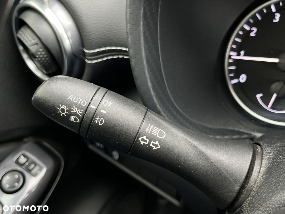 Nissan Juke 1.0 DIG-T N-Connecta - 22
