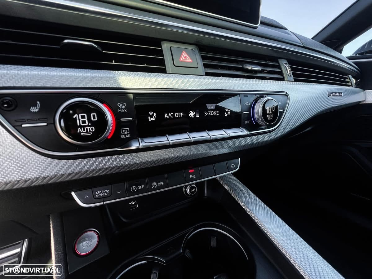 Audi RS5 Coupe 2.9 TFSI quattro tiptronic - 42