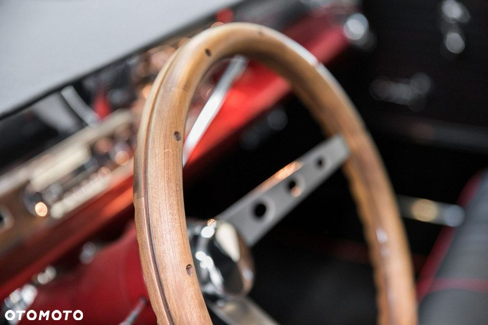 Pontiac Bonneville - 38