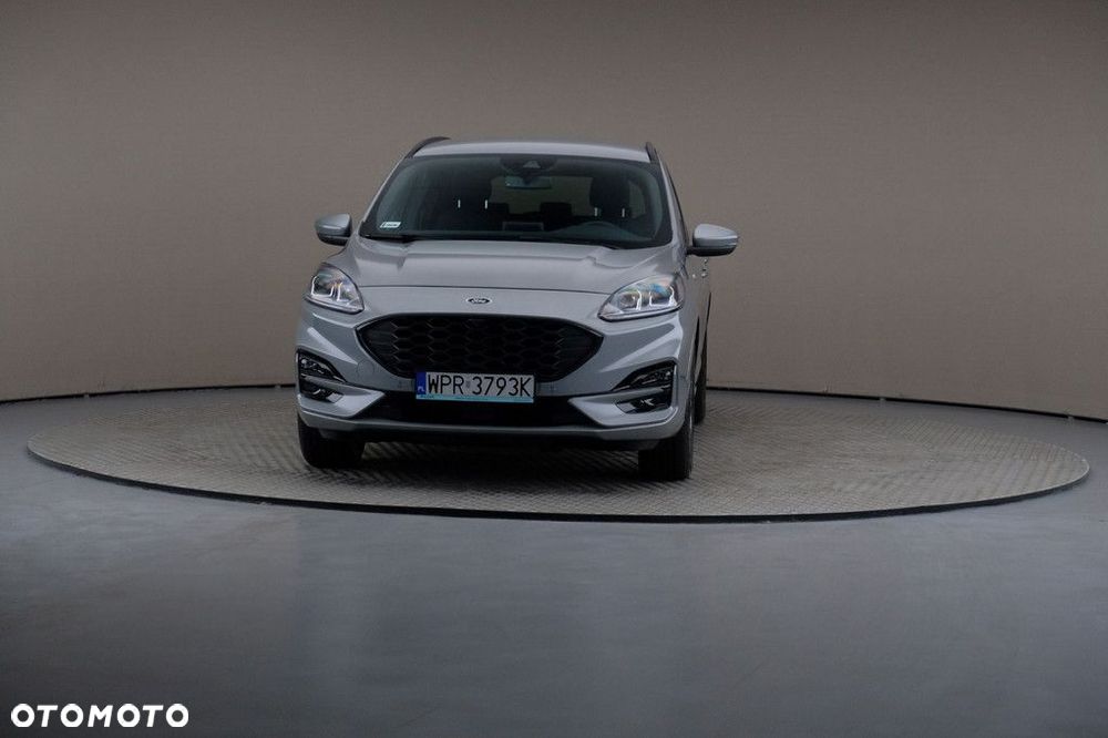 Ford Kuga - 3