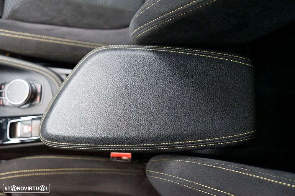 BMW X2 20 d xDrive Auto Pack M - 36