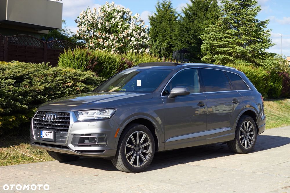 Audi Q7 - 15