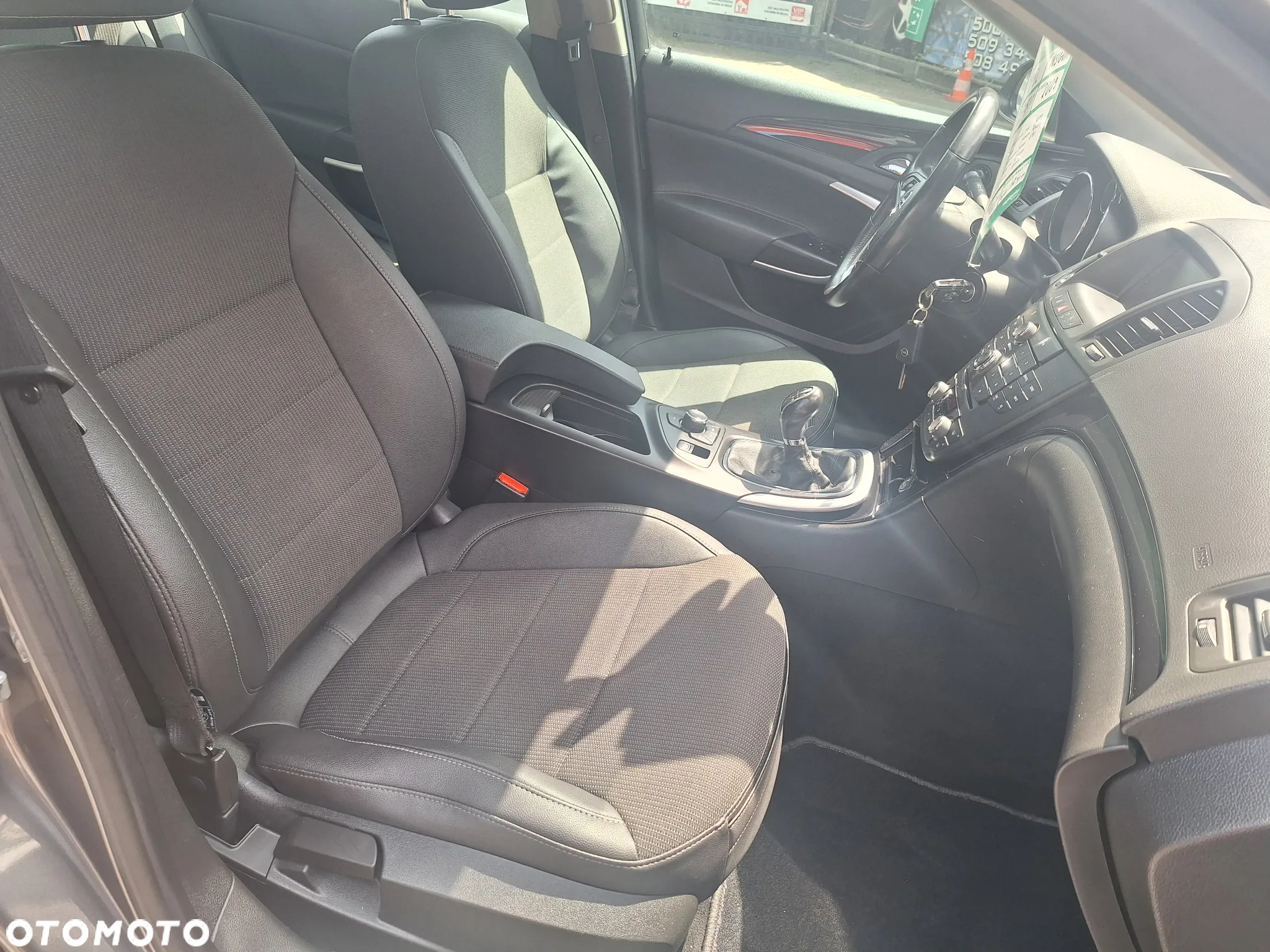 Opel Insignia 1.6 Turbo Cosmo - 18