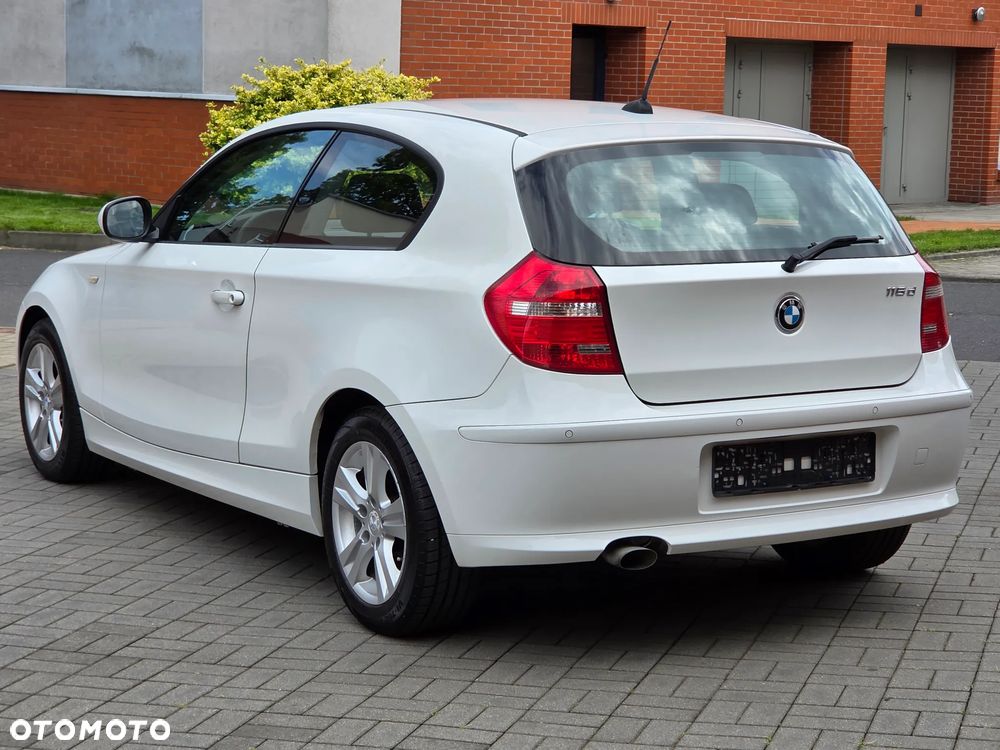 BMW Seria 1 116d DPF Edition Sport - 5