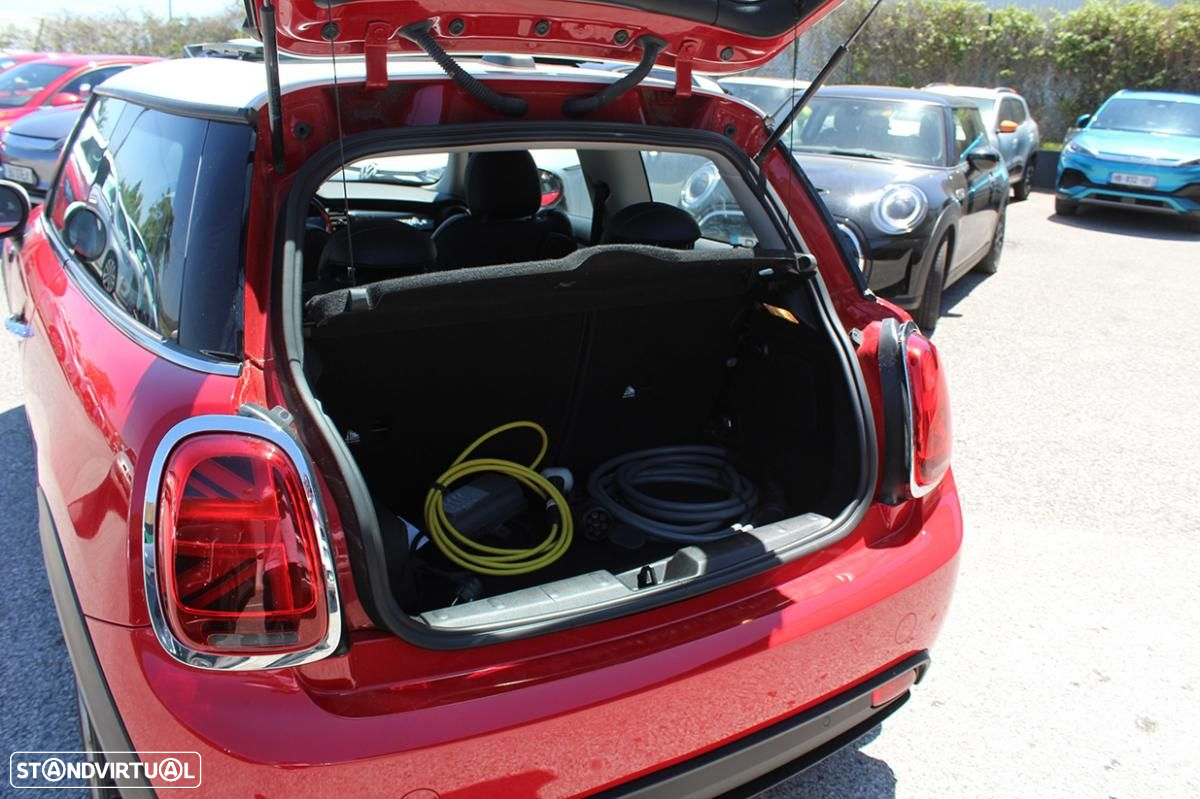MINI 3 Portas Cooper SE Camden Edition - 13