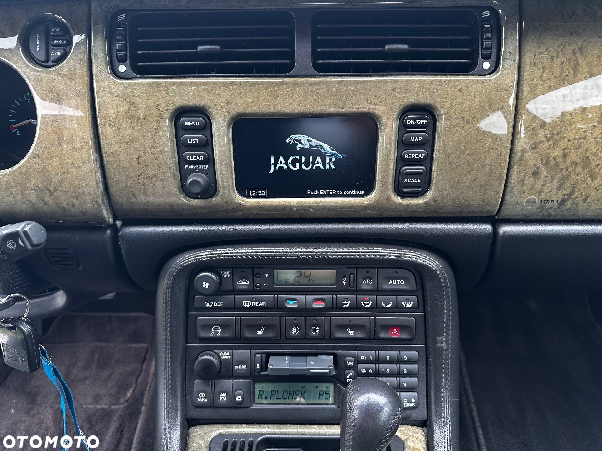 Jaguar XK8 4.2 - 21