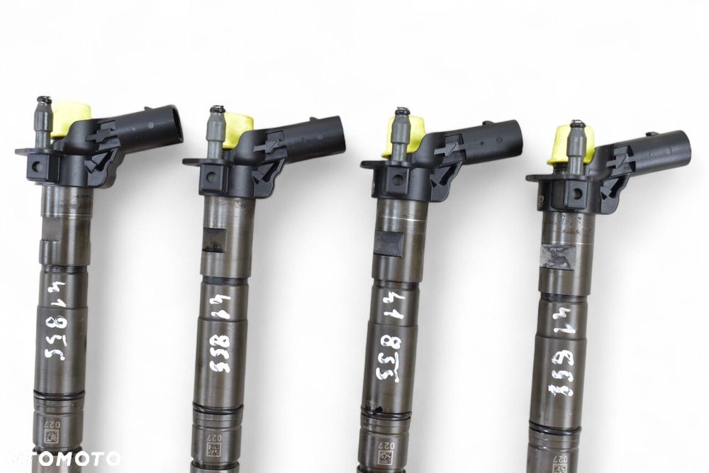 Wtryskiwacz VW TIGUAN 5N AUDI A4 B8 A5 8T 2.0 TDI 03L130277 0445116030 - 3