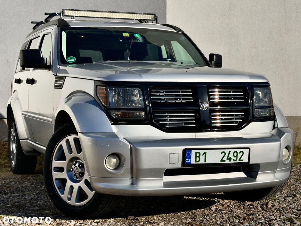Dodge Nitro 2.8 CRD DPF Automatik R/T - 1