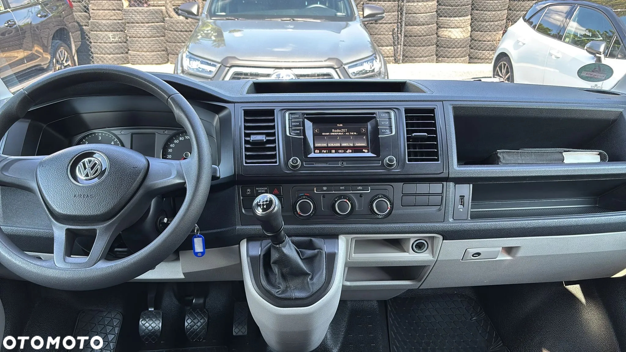 Volkswagen Transporter T6 TDI L2H1 Mixt - 25