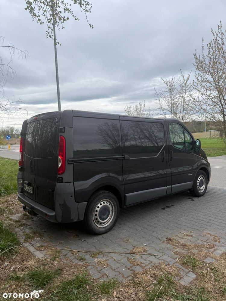 Renault TRAFIC - 3