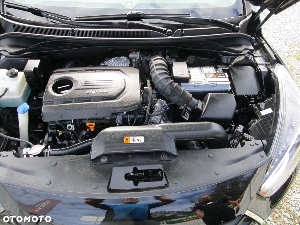 Hyundai i40 1.7 CRDi Business - 40