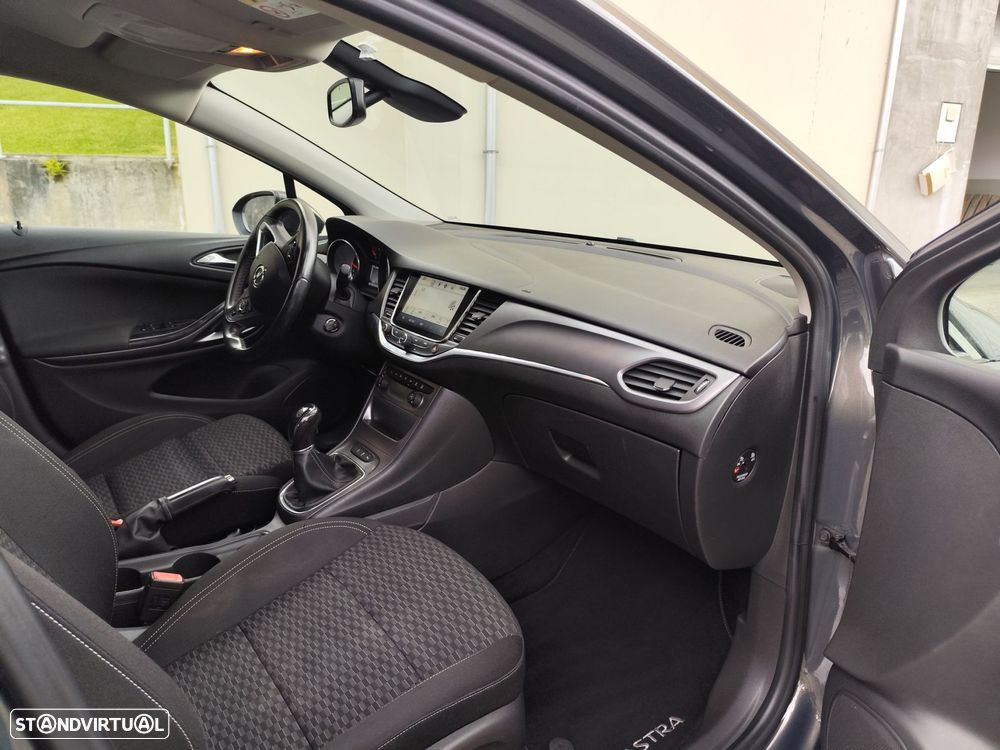 Opel Astra 1.6 CDTi Cosmo Start/Stop - 26