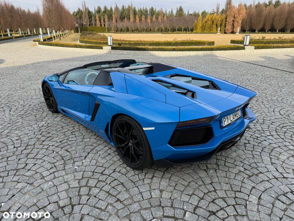 Lamborghini Aventador - 13