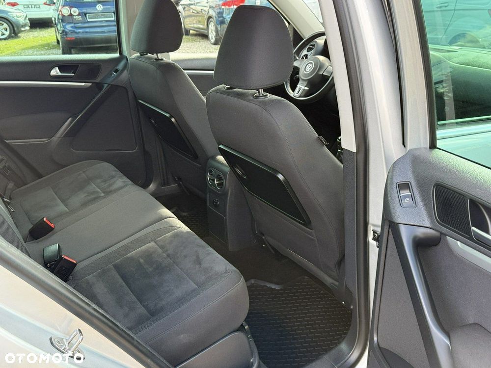Volkswagen Tiguan - 31