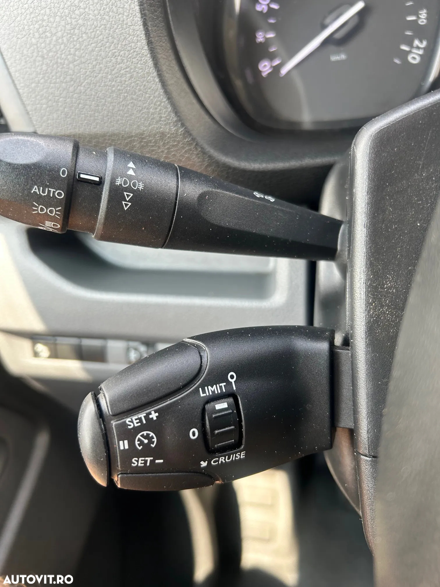 Peugeot Expert - 17