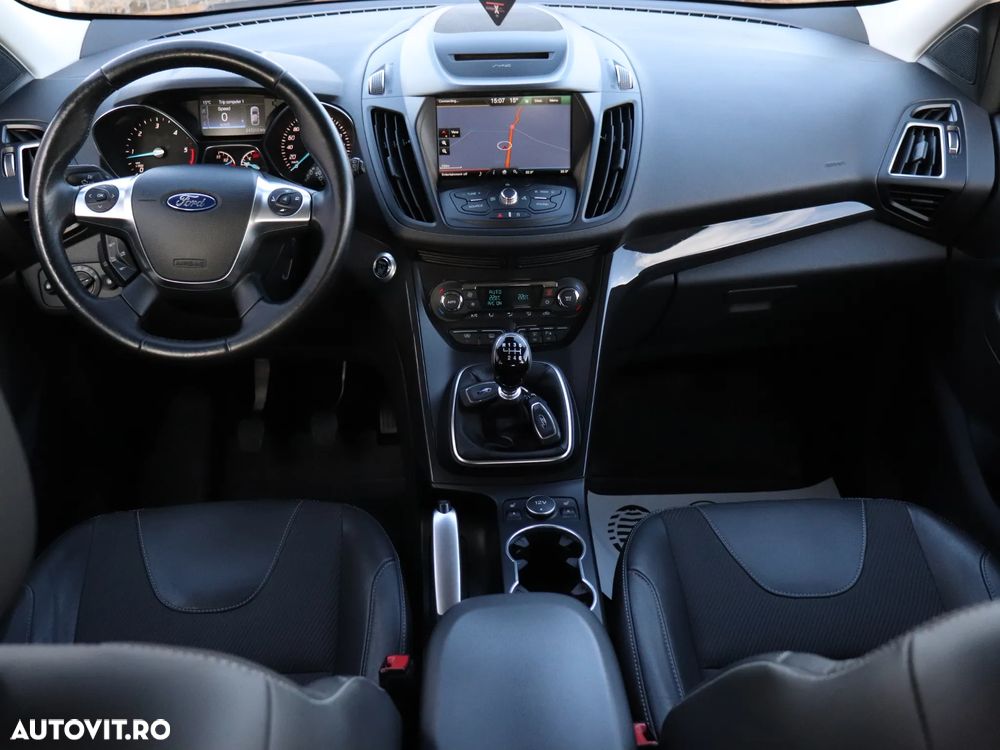 Ford Kuga 2.0 TDCi 2WD Titanium - 5