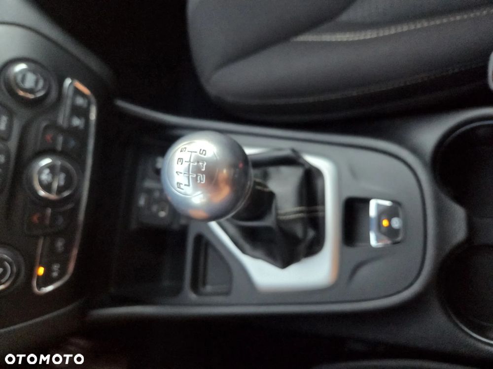 Jeep Cherokee 2.0 MJD 4x2 Longitude - 13