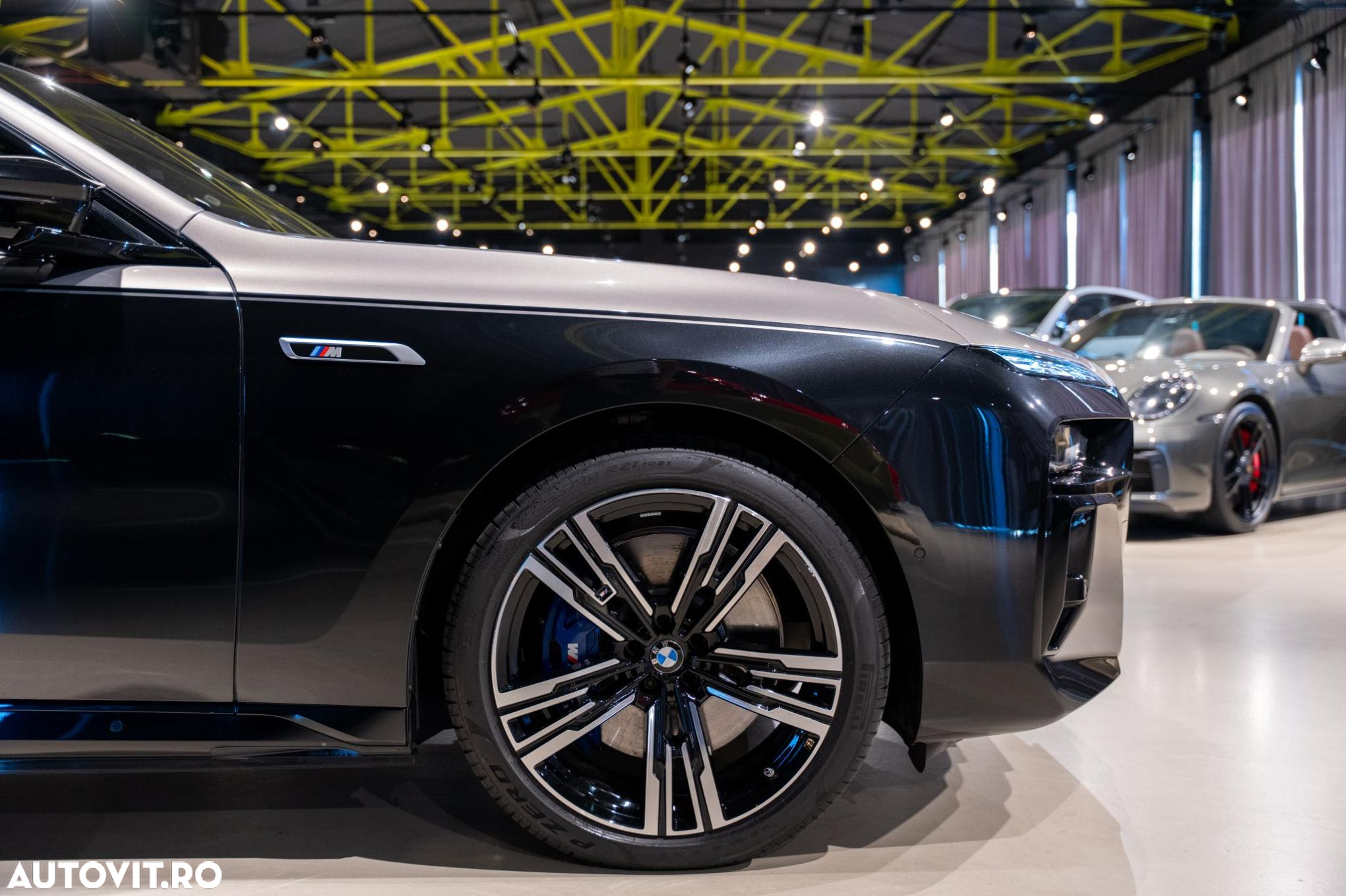 BMW M7 - 13