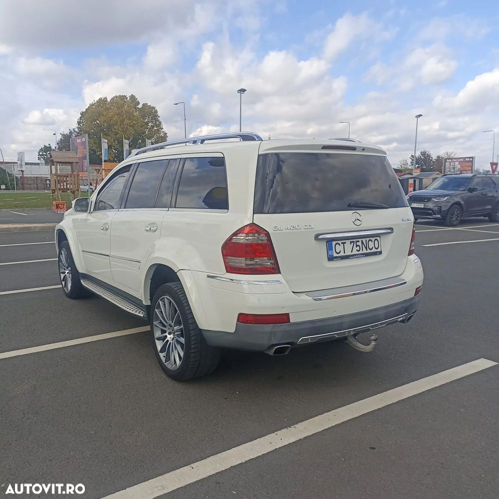 Mercedes-Benz GL - 9